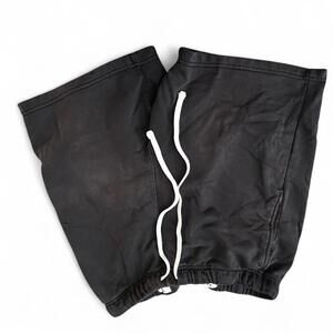 PacSun Men's Black Shorts